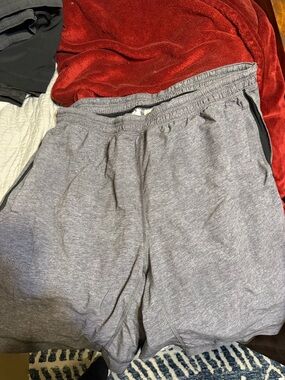 lululemon athletica Men's Heather Gray Pacebreaker Shorts